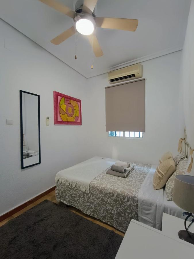 Bohemian & Suites Catedral -Parking 塞维利亚 外观 照片