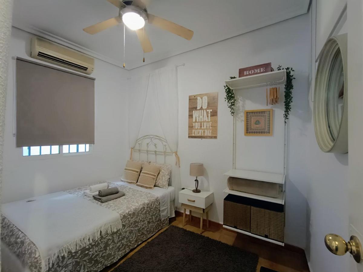 Bohemian & Suites Catedral -Parking 塞维利亚 外观 照片