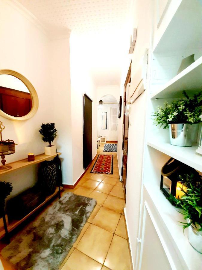 Bohemian & Suites Catedral -Parking 塞维利亚 外观 照片